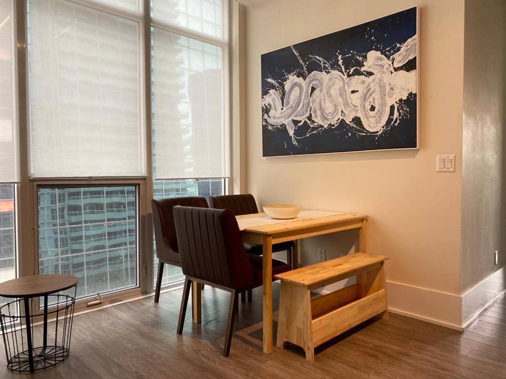 Grand View 2Br/2Ba Condos Cn Tower,Union,Tiff/Mtcc Toronto Extérieur photo