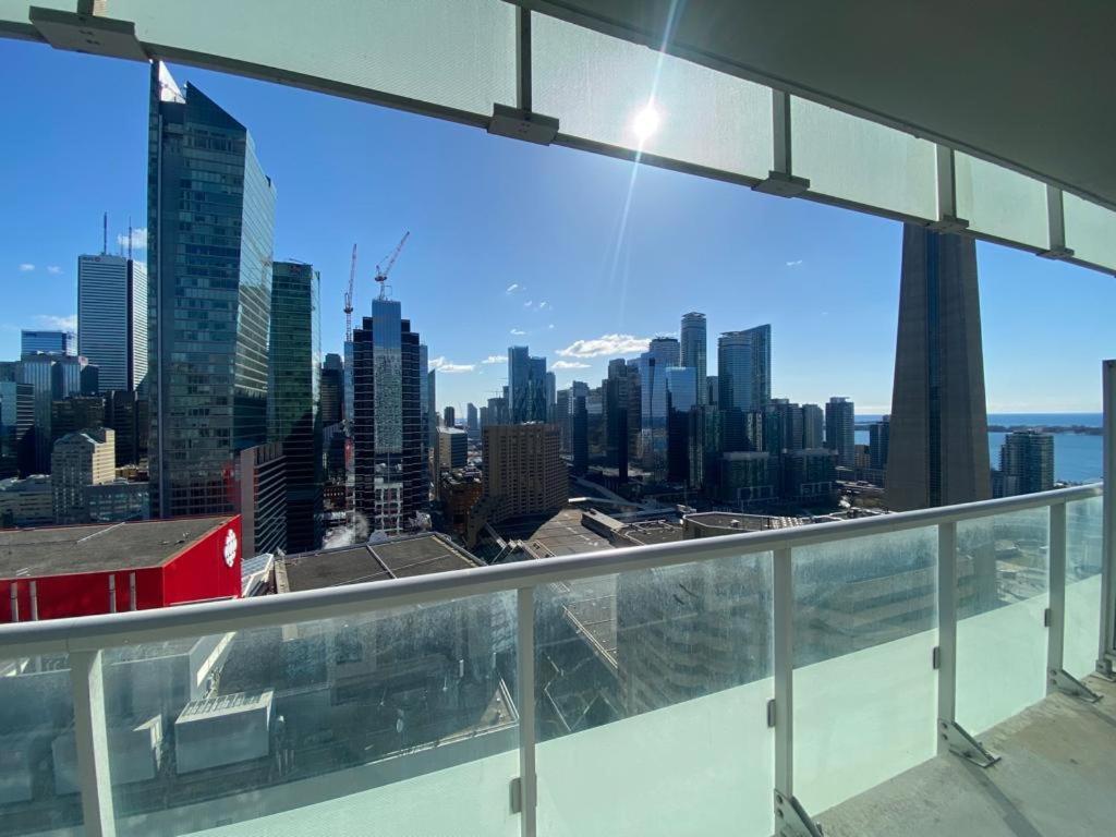 Grand View 2Br/2Ba Condos Cn Tower,Union,Tiff/Mtcc Toronto Extérieur photo
