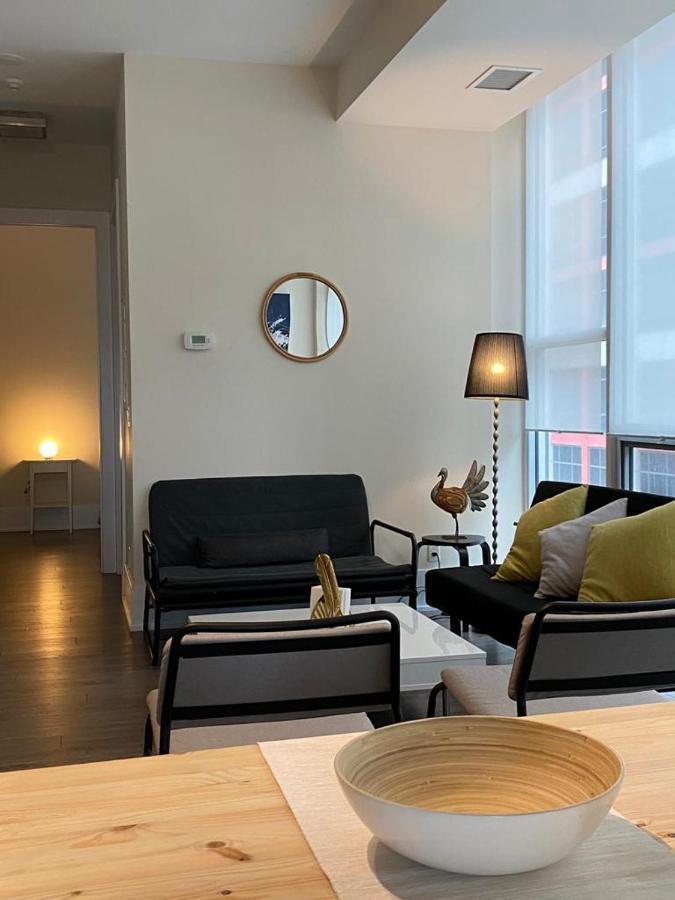 Grand View 2Br/2Ba Condos Cn Tower,Union,Tiff/Mtcc Toronto Extérieur photo