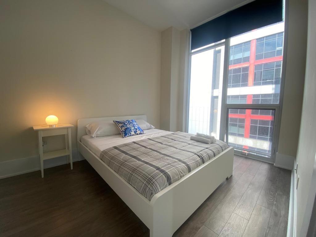 Grand View 2Br/2Ba Condos Cn Tower,Union,Tiff/Mtcc Toronto Extérieur photo
