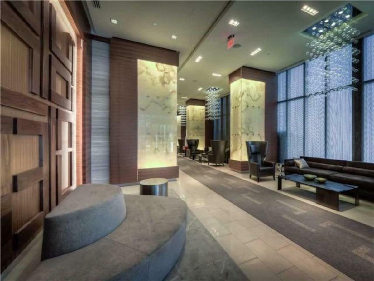 Grand View 2Br/2Ba Condos Cn Tower,Union,Tiff/Mtcc Toronto Extérieur photo